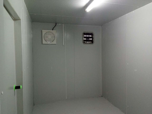 餐飲酒店冷庫(kù)建設(shè)。